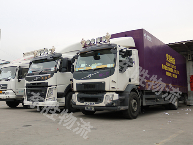 貨運(yùn)到香港成本較高？怕是沒(méi)有找到合適的物流公司吧？東勝物流，深圳到香港物流,香港物流專線,深圳香港進(jìn)出口,中港物流,香港深圳貨運(yùn)運(yùn)輸-深圳市東勝物流有限公司