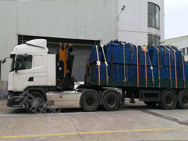 廣州貨物運(yùn)輸至澳門專線，廣州貨物運(yùn)輸至香港專線，盡在東勝，東勝物流給你解憂！