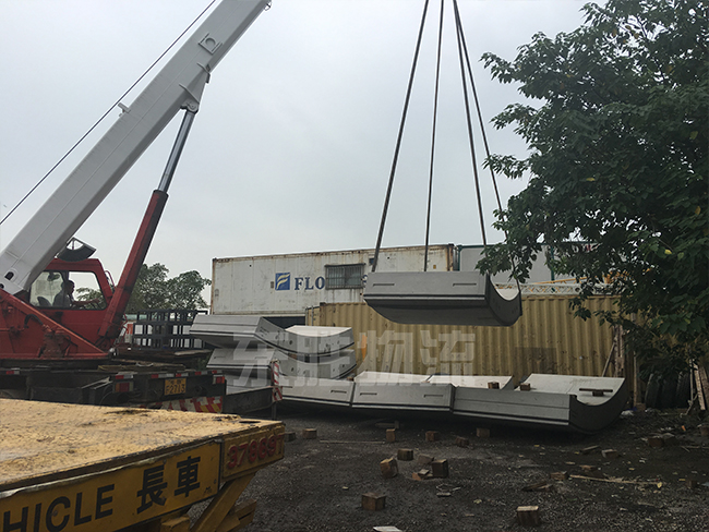 深圳出口物流；陸運(yùn)運(yùn)輸行業(yè)的特點(diǎn)及作用；澳門物流-進(jìn)口報(bào)關(guān)公司-香港進(jìn)口清關(guān)公司-深圳市東勝物流有限公司