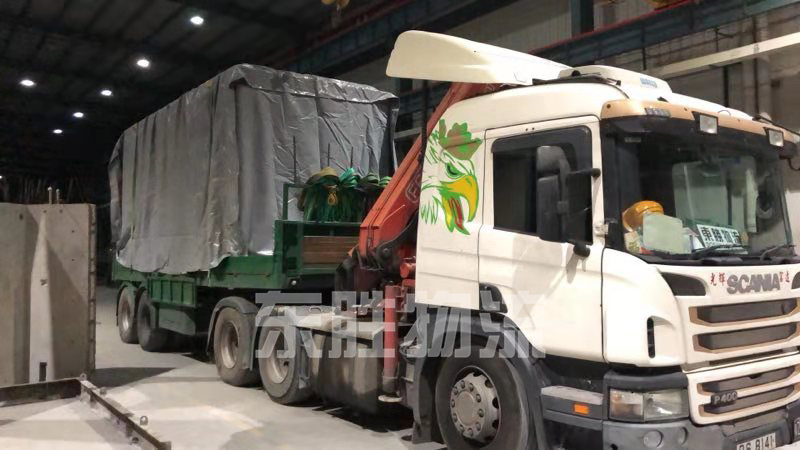 香港大件家具上樓，點到點配送，辦公樓、廠區(qū)上樓提送；澳門物流-進口報關(guān)公司-香港進口清關(guān)公司-深圳市東勝物流有限公司